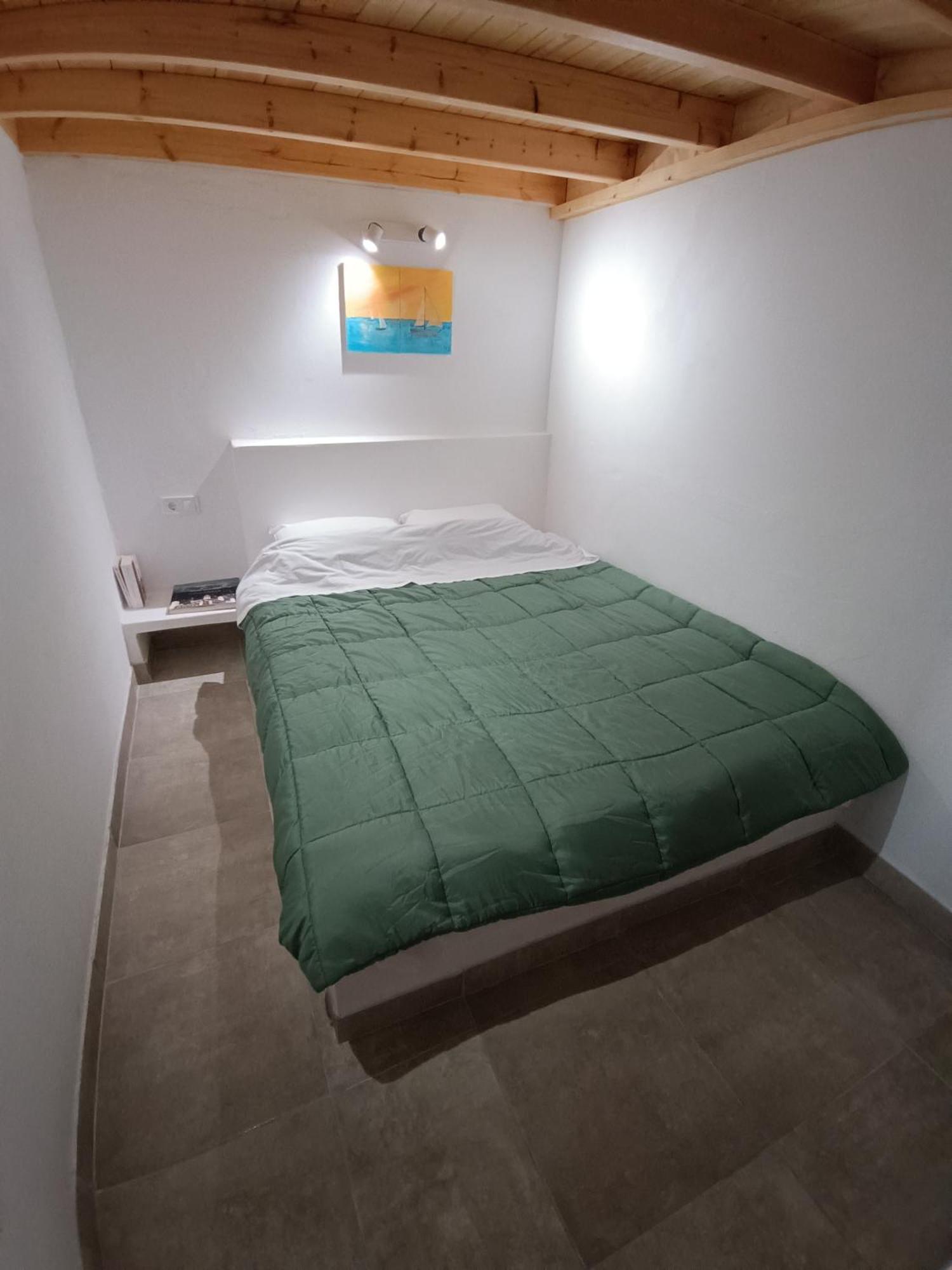 Tinos Youth Apartment Экстерьер фото